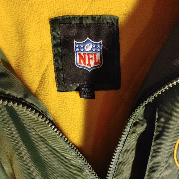 NFL G111 Apparel Insulated No Hood Green Bay Packers Size Large Jacket Zip up - Picture 3 of 13